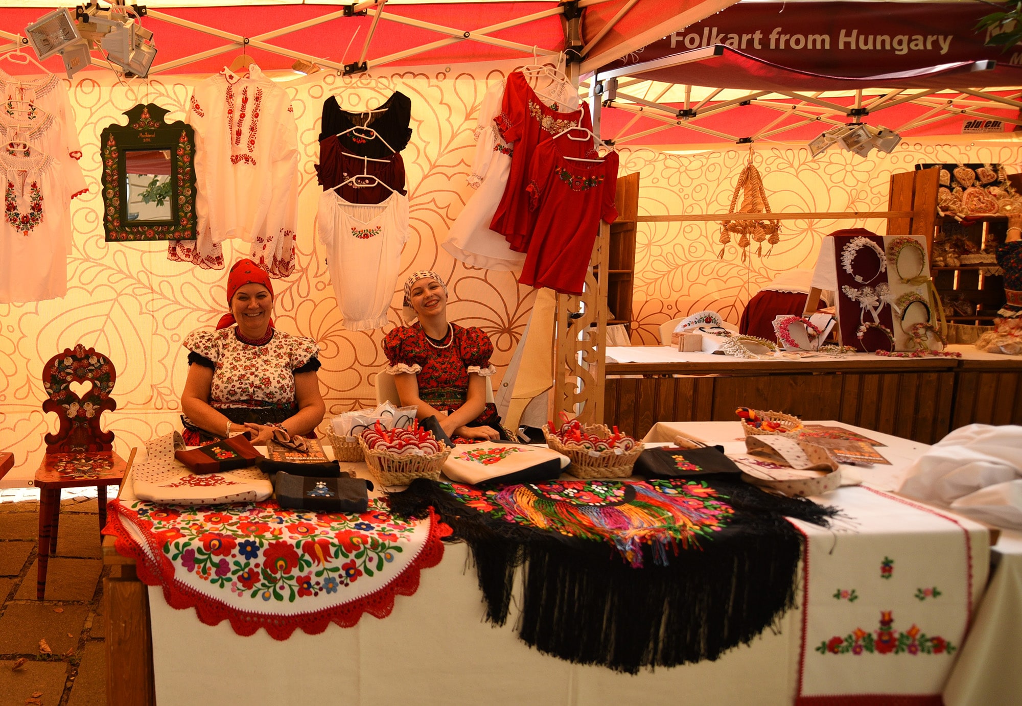 Discover the handicraft treasures of the Carpathian Basin at the 37th Festival of Folk Arts!
